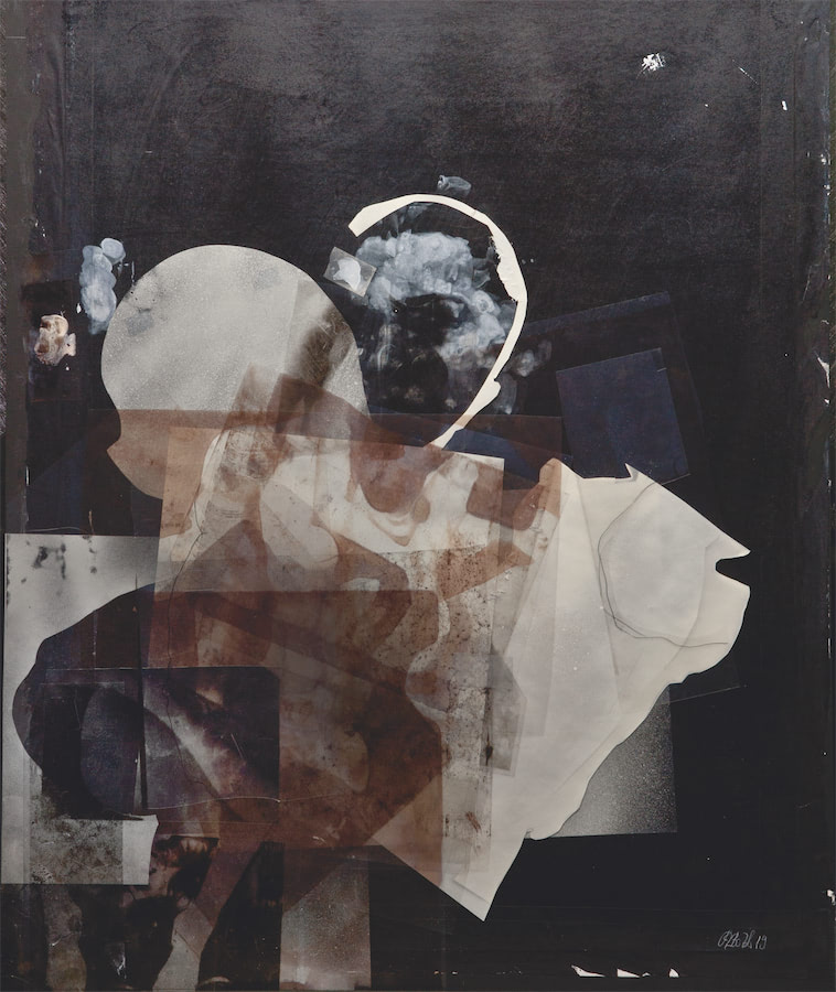 Diagonale Figur, 2019, Acryl, Folien, Papiere, 60 x 50 cm